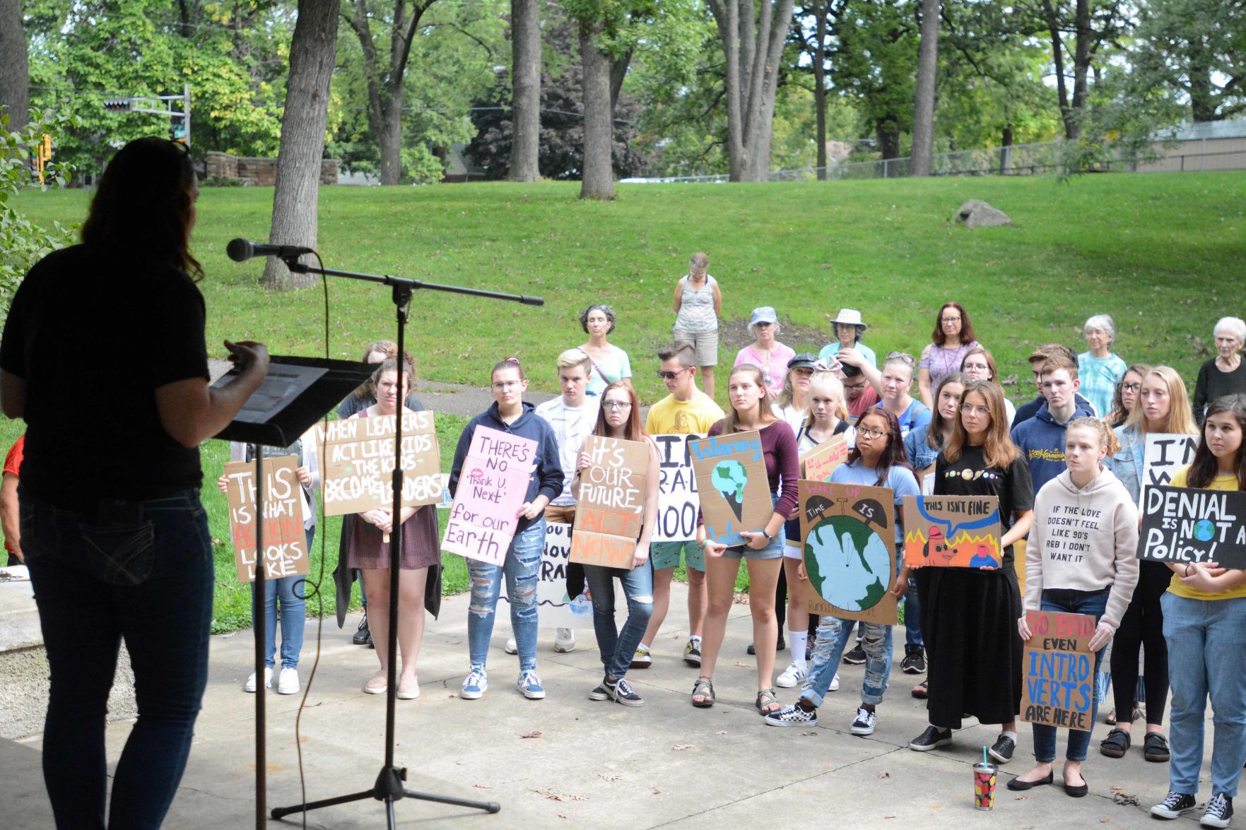 BHS strikes for climate change